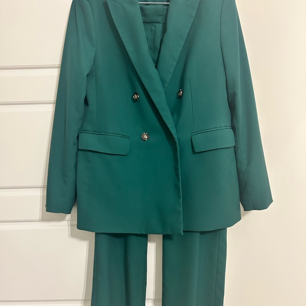 Ann Taylor Green Pants Suit